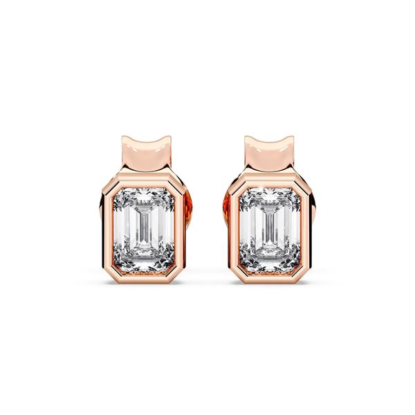 Picture of 2.00 Ct Pear Cut Lab-Grown Diamond Push Back Stud Earring in Solid Gold For Women